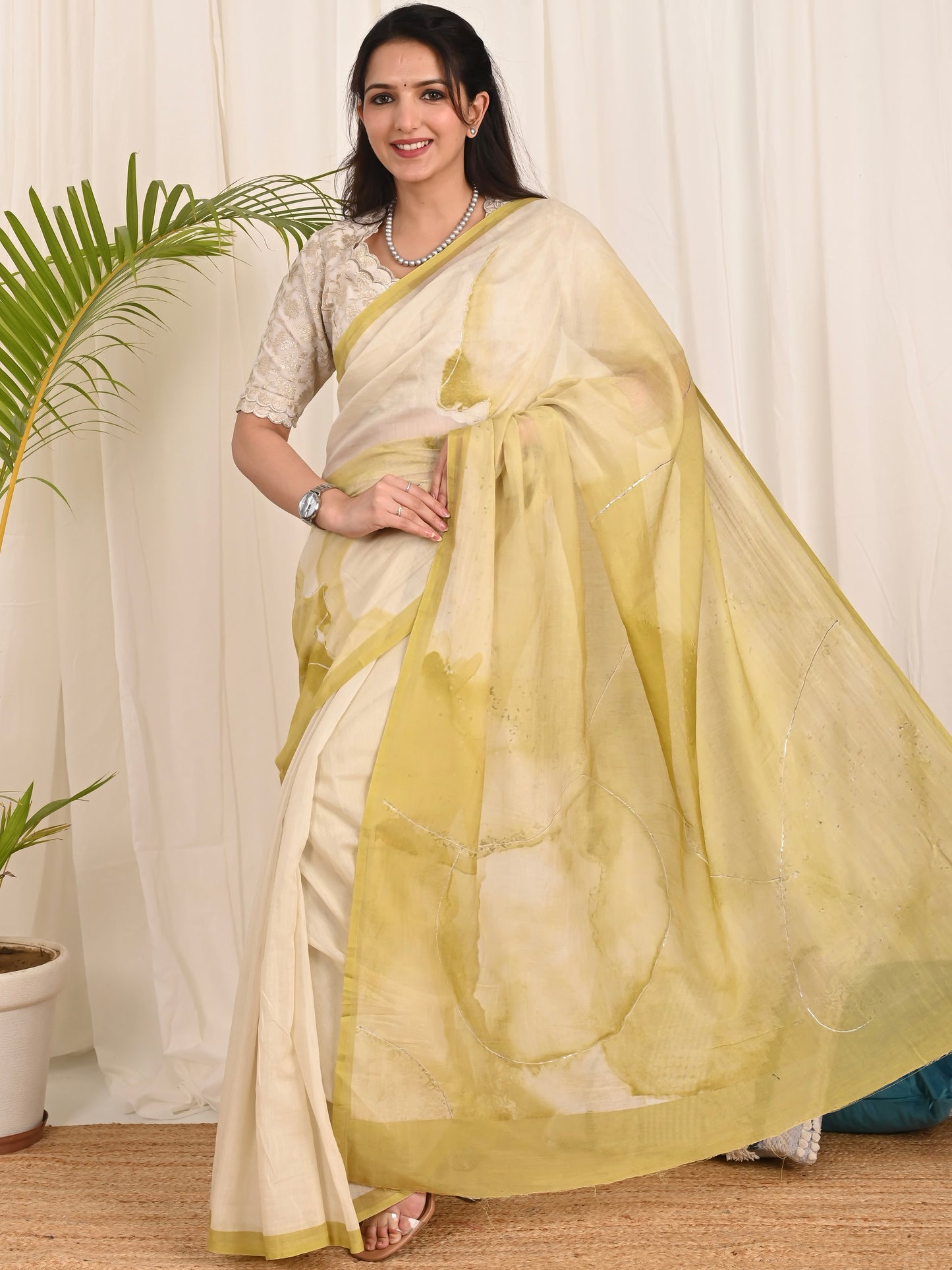 Mehendi Green Samudrika Mul Mul Saree