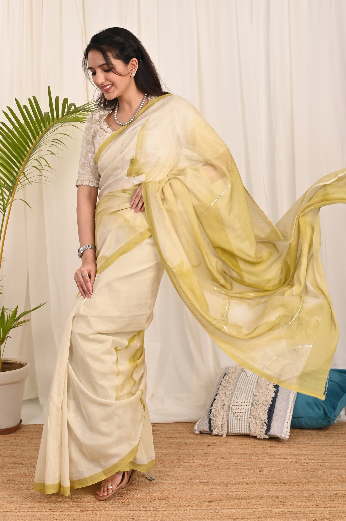 Mehendi Green Samudrika Mul Mul Saree