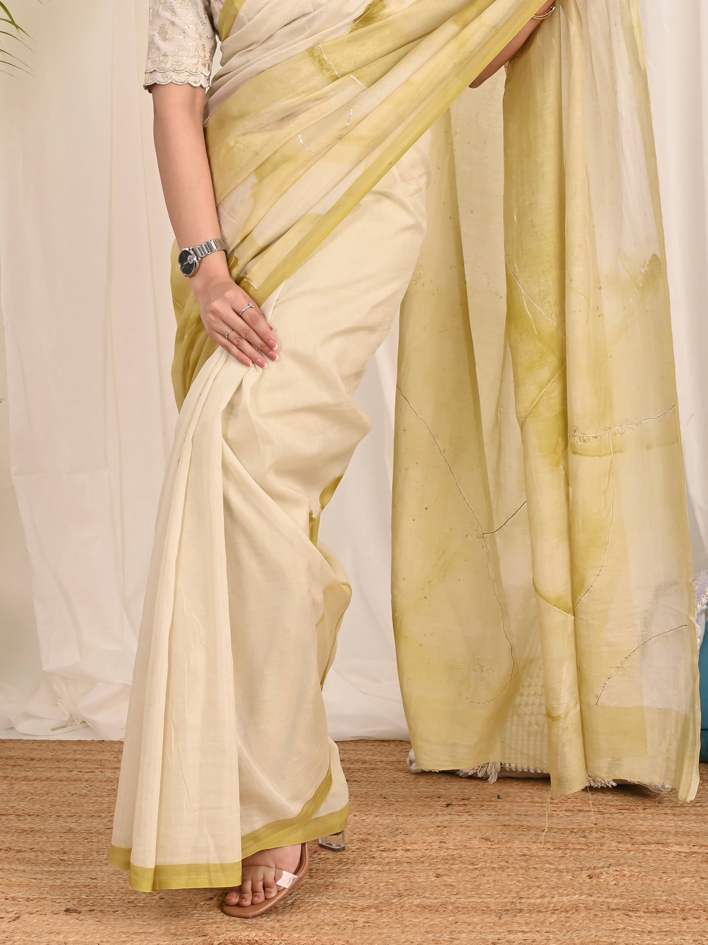 Mehendi Green Samudrika Mul Mul Saree